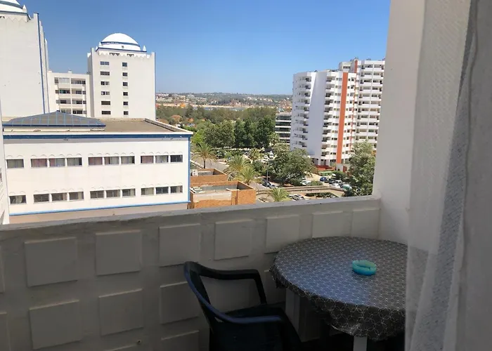 Charming Apartment In Praia Da Rocha 400M From The Beach